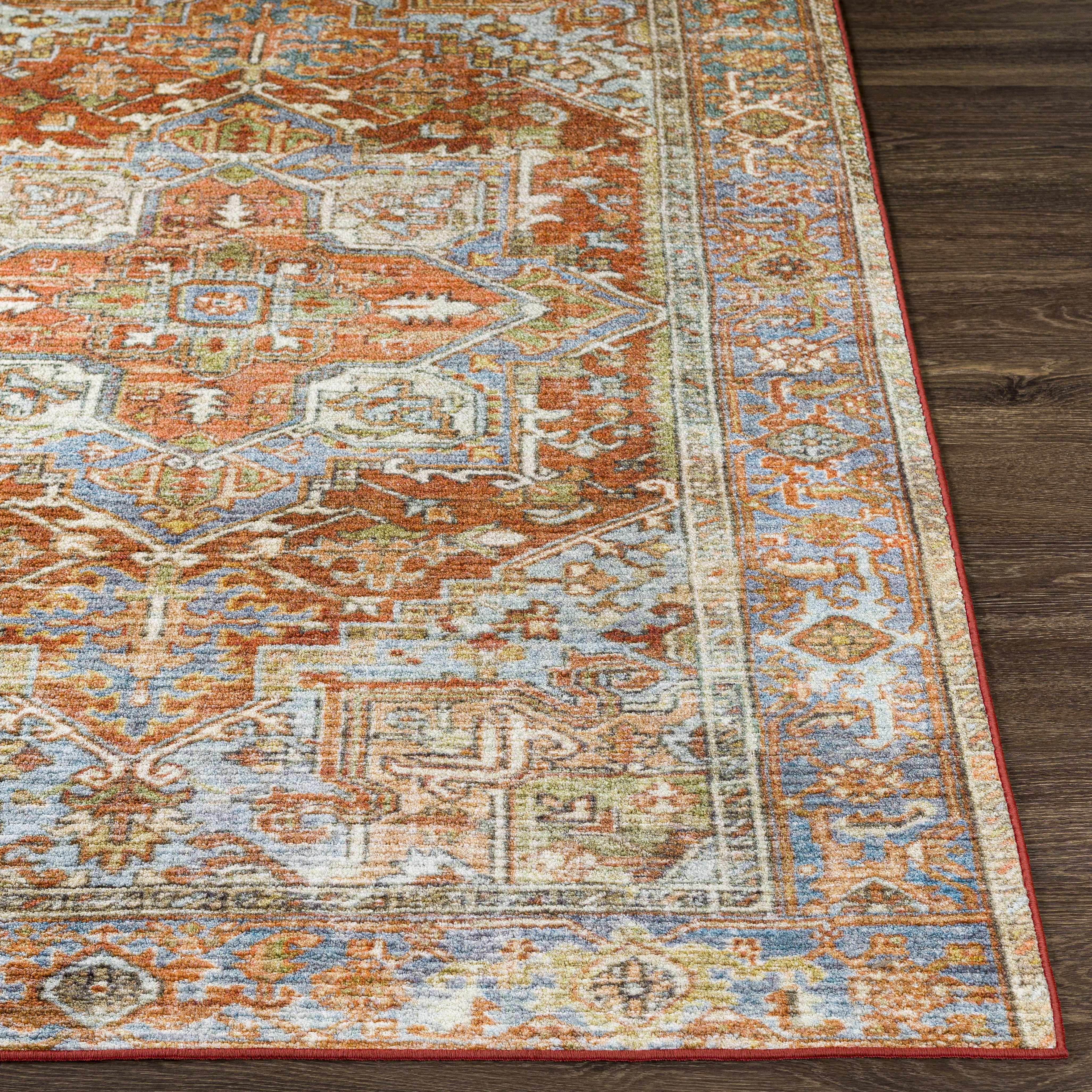 Hawkhurst 2'7in x 4' Traditional Updated Traditional Washable Area Rug - Hauteloom