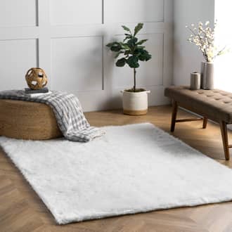 Ivory Serenity Shag rug