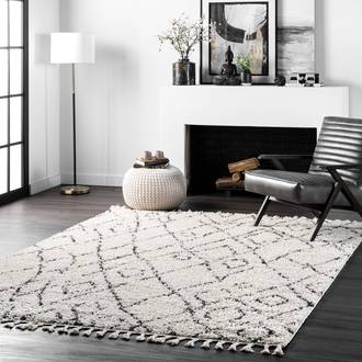 Off White Temara Moroccan Diamond Tassel rug