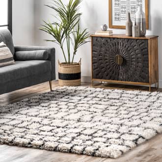 Beige Flossy Shag Brickwork Shag rug