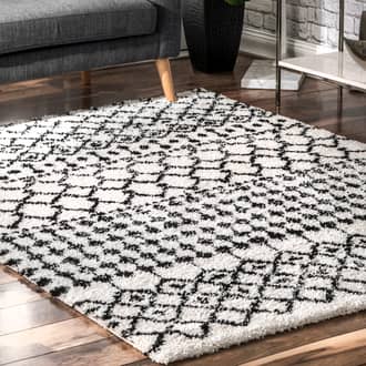 Ivory Pickette Moroccan Trellis Soft Shag rug