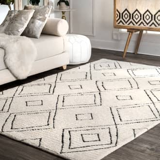 Natural Vega Moroccan Diamond Wool rug