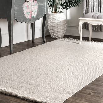 Ivory Jubilee Ashen Braided Tassel Indoor/Outdoor rug