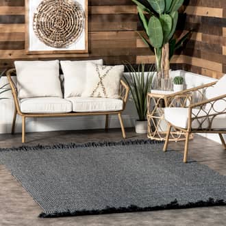 Charcoal Jubilee Ashen Braided Tassel Indoor/Outdoor rug