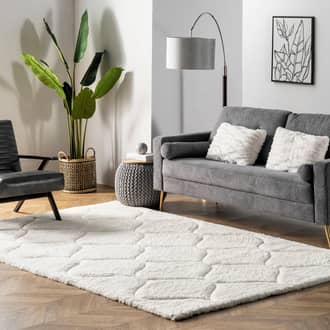 White Doux Super Soft Luxury Shag with Carved Trellis rug