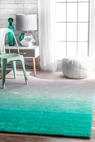 Turquoise Snowpeak Ombre Shag rug