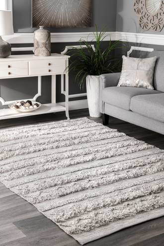 Gray Shilo Textured Banded rug