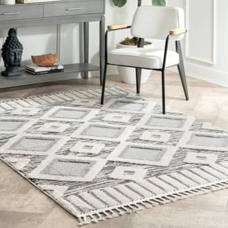 Gray Grooven Shaggy Checkered Tiles Tassel rug