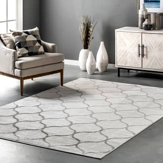 Beige Duskenfield Judy Scalloped Trellis rug