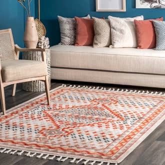 Rust Pima Tribal Speckle Tassel rug