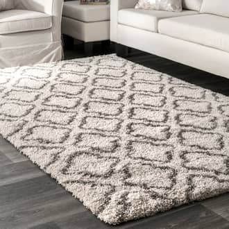 Ivory Dimora Clover Trellis rug