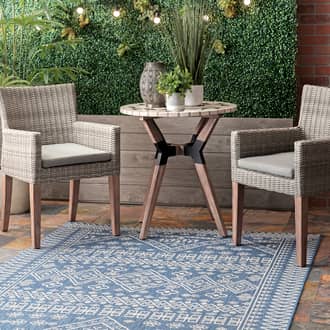 Blue Aperto Diamond Bordered Indoor/Outdoor rug