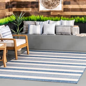 Blue Aperto Regency Stripes Indoor/Outdoor rug