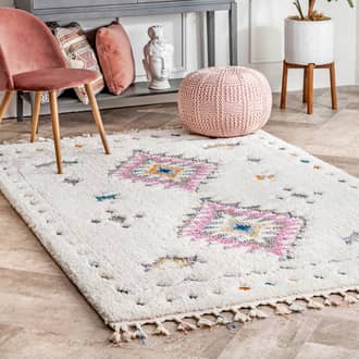 White Cloudcraft Kenzie Carved Shag rug