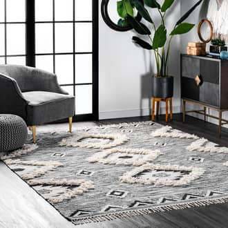 Black Nacoda Shaggy Moroccan Lattice Fringe rug