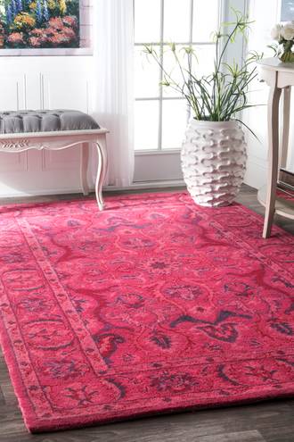 Pink Overdye Leaflet Fountain rug