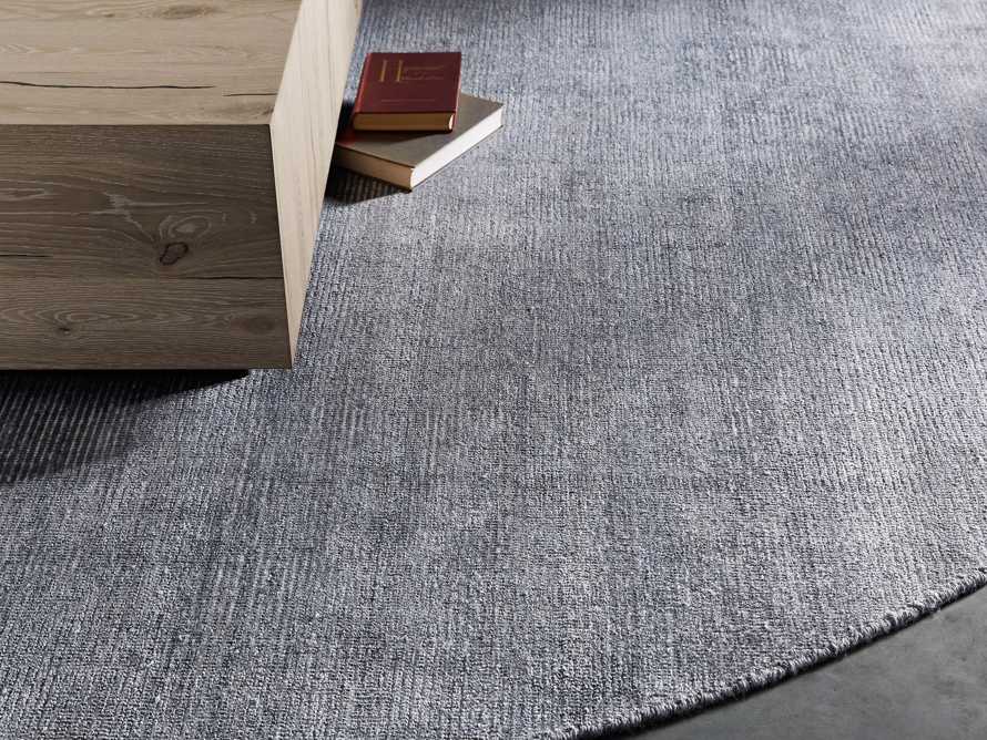 Jackson Handwoven 8' Round Rug in Denim