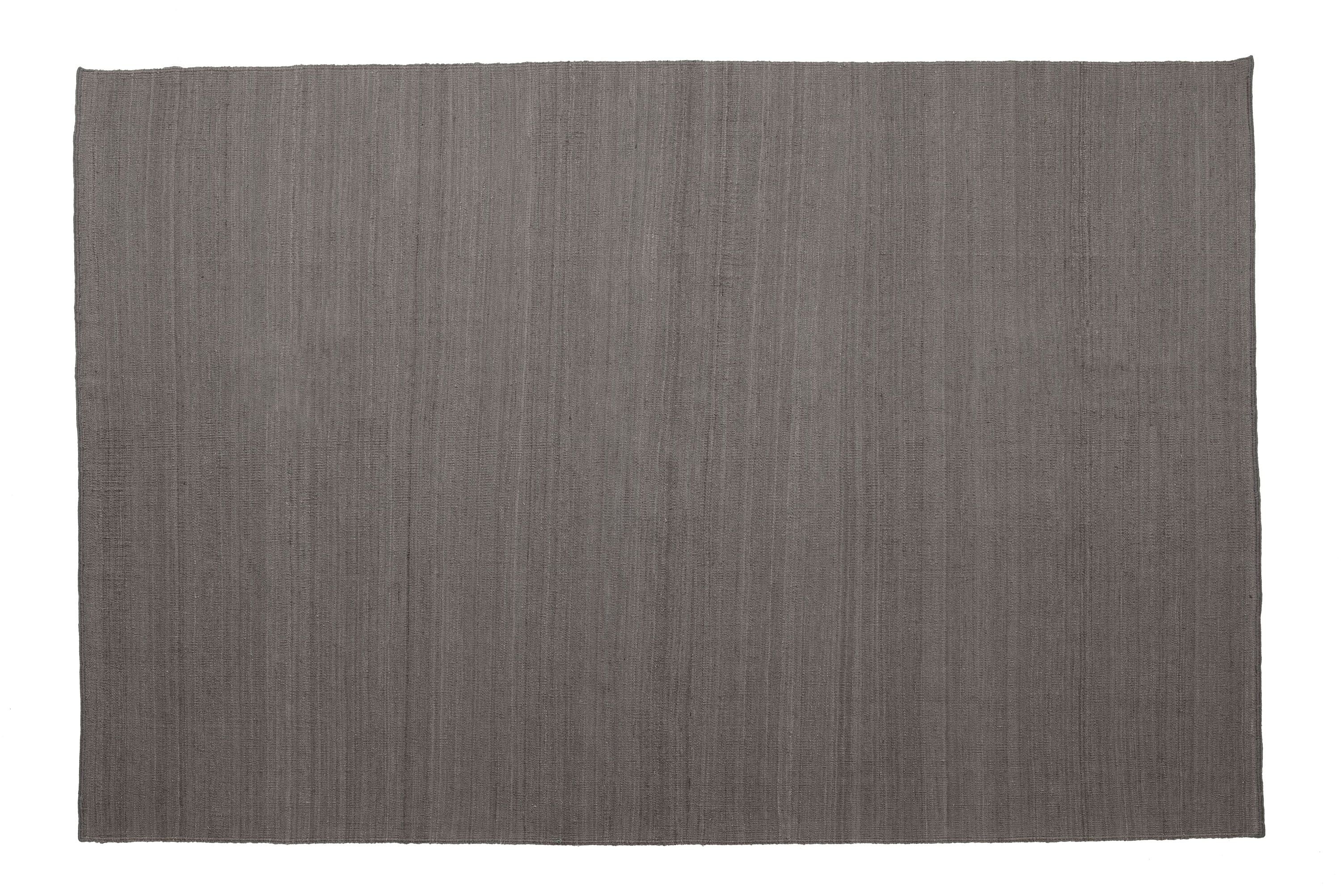 Nomad Rug - 5'7inX7'10in / Grey