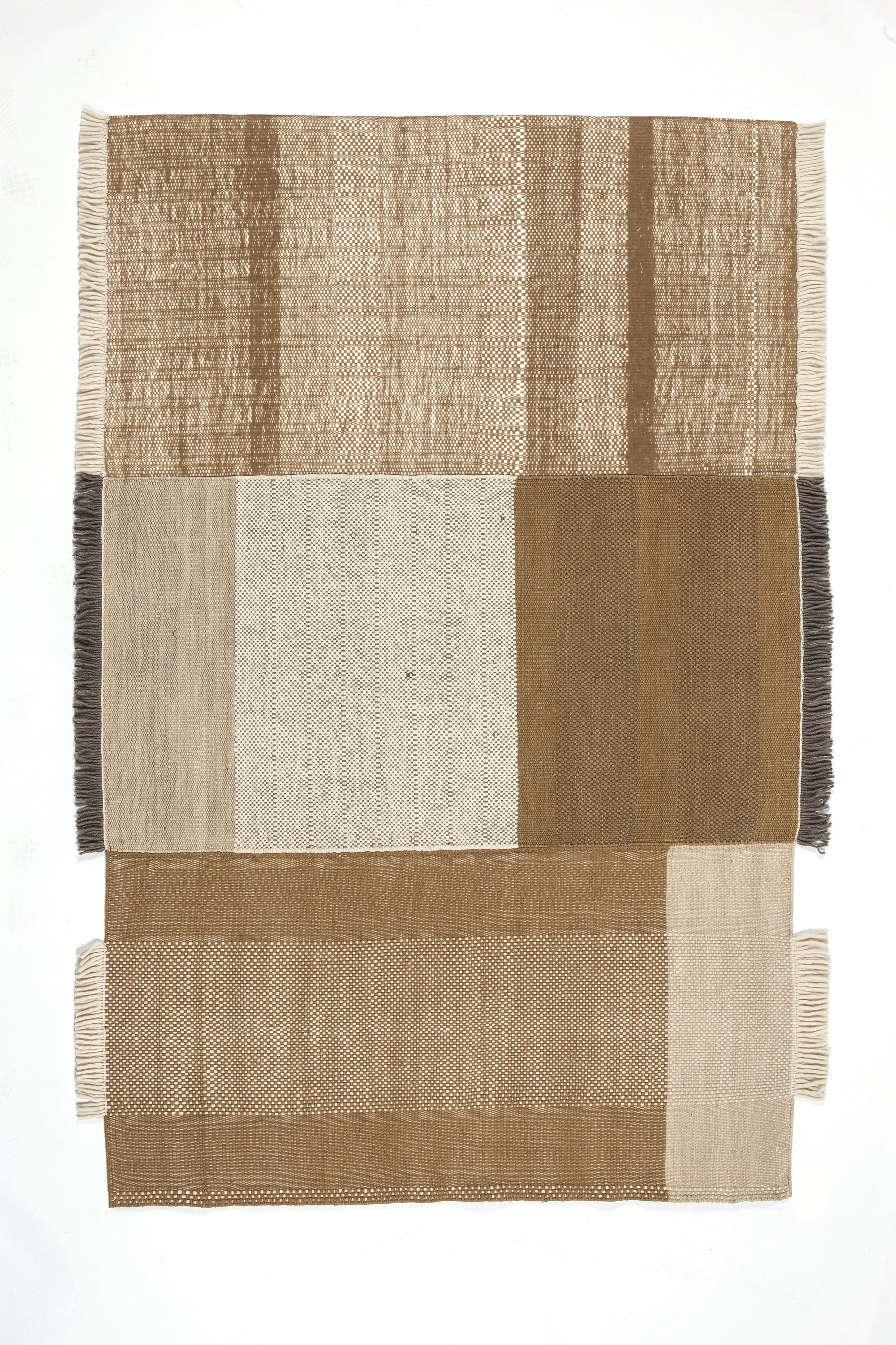 Tres Rug - Ochre / 5'7''x7'10in